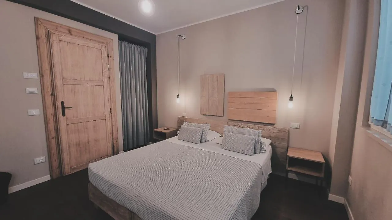 Bardoliners Otel Bardolino 0*,  İtalya