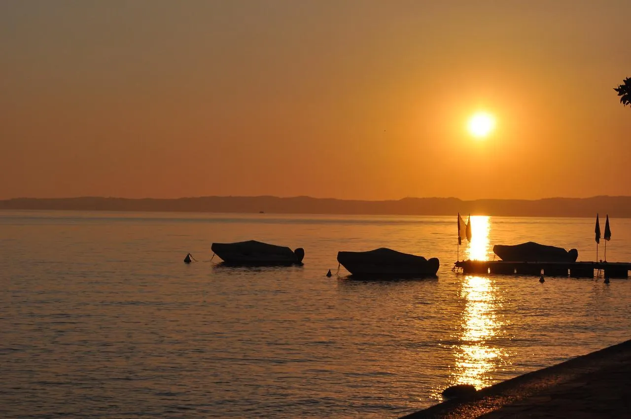 Bardoliners Otel Bardolino Konukevi